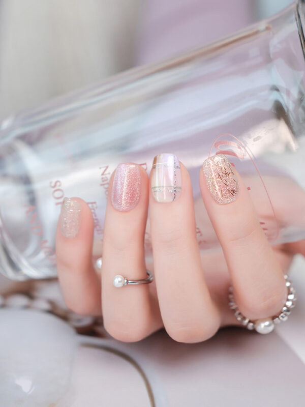 Sweetheart Party Pull Line Nails Press-On Nails